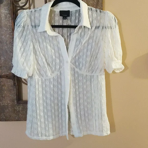 Secrets revealed lace button-down-cream - Picture 2 of 9